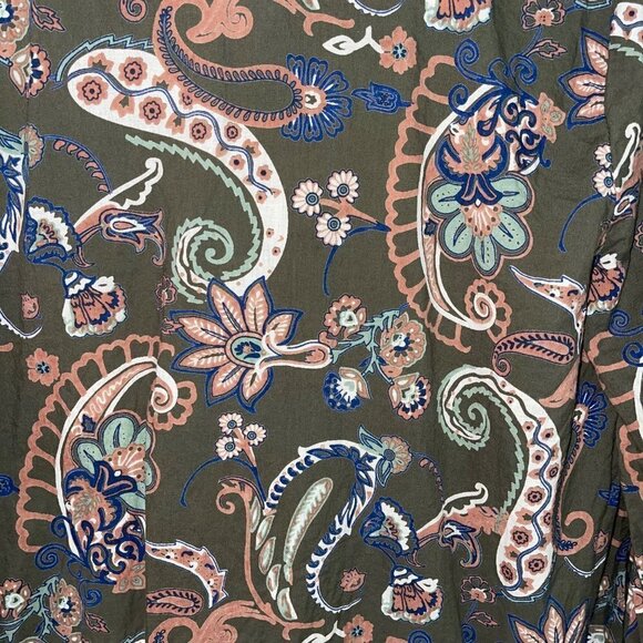 Mille Top Size XS Green Multicolor Le Marais Paisley Button Front Tie Neck - Picture 8 of 10